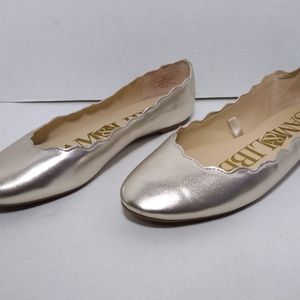 Sam & Libby Capri Leather Scallop Ballet Flats